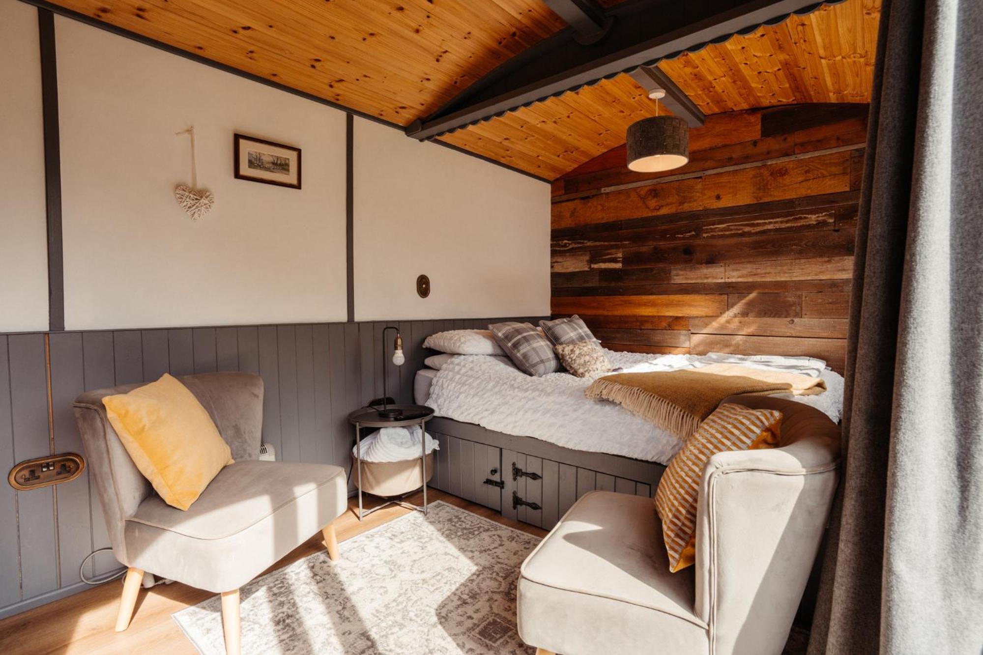 Cefn Crib Cabins 매킨레스 외부 사진